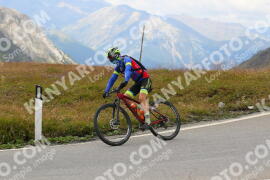 Photo #2444831 | 30-07-2022 14:03 | Passo Dello Stelvio - Peak BICYCLES