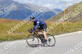 Photo #2488690 | 02-08-2022 13:41 | Passo Dello Stelvio - Peak BICYCLES