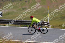 Foto #2411621 | 25-07-2022 12:15 | Passo Dello Stelvio - die Spitze BICYCLES