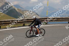 Foto #2412665 | 25-07-2022 12:38 | Passo Dello Stelvio - die Spitze BICYCLES