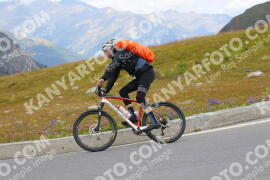 Photo #2411030 | 26-07-2022 12:10 | Passo Dello Stelvio - Peak BICYCLES