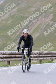 Foto #2411359 | 26-07-2022 12:46 | Passo Dello Stelvio - die Spitze BICYCLES