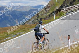 Photo #2429367 | 29-07-2022 11:11 | Passo Dello Stelvio - Peak BICYCLES