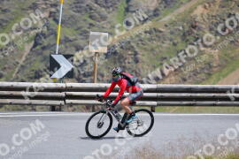 Photo #2422787 | 27-07-2022 12:37 | Passo Dello Stelvio - Peak BICYCLES