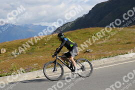 Foto #2410031 | 26-07-2022 09:50 | Passo Dello Stelvio - die Spitze BICYCLES