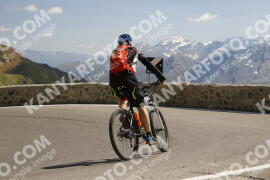 Photo #3238551 | 26-06-2023 11:15 | Passo Dello Stelvio - Prato side BICYCLES