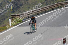 Photo #2411079 | 25-07-2022 12:05 | Passo Dello Stelvio - Peak BICYCLES