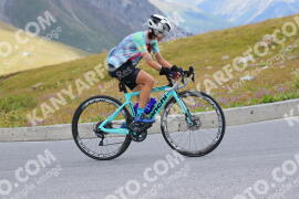 Photo #2411284 | 26-07-2022 12:36 | Passo Dello Stelvio - Peak BICYCLES