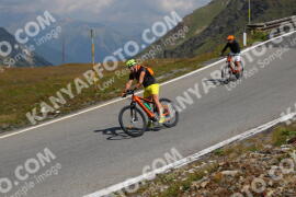 Photo #2410061 | 25-07-2022 11:54 | Passo Dello Stelvio - Peak BICYCLES