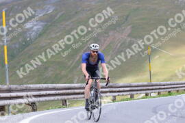 Photo #2410717 | 26-07-2022 11:32 | Passo Dello Stelvio - Peak BICYCLES