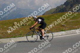 Photo #2382392 | 24-07-2022 10:55 | Passo Dello Stelvio - Peak BICYCLES