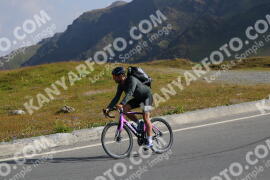 Foto #2377149 | 24-07-2022 09:39 | Passo Dello Stelvio - die Spitze BICYCLES