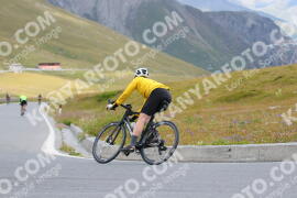 Foto #2411269 | 26-07-2022 12:35 | Passo Dello Stelvio - die Spitze BICYCLES