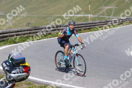 Photo #2400148 | 25-07-2022 10:50 | Passo Dello Stelvio - Peak BICYCLES
