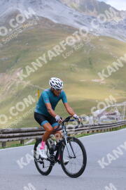 Photo #2410425 | 26-07-2022 11:03 | Passo Dello Stelvio - Peak BICYCLES
