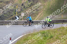 Photo #2433465 | 29-07-2022 13:06 | Passo Dello Stelvio - Peak BICYCLES