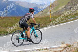 Photo #2488578 | 02-08-2022 13:39 | Passo Dello Stelvio - Peak BICYCLES