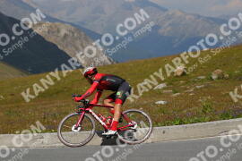 Photo #2393765 | 24-07-2022 13:51 | Passo Dello Stelvio - Peak BICYCLES