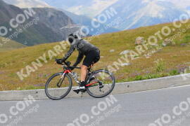 Photo #2411108 | 26-07-2022 12:16 | Passo Dello Stelvio - Peak BICYCLES
