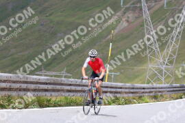 Foto #2462759 | 31-07-2022 12:49 | Passo Dello Stelvio - die Spitze BICYCLES