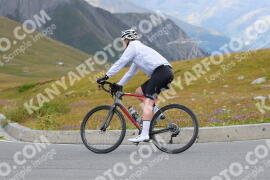 Foto #2411039 | 26-07-2022 12:11 | Passo Dello Stelvio - die Spitze BICYCLES