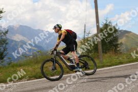 Foto #2543975 | 08-08-2022 13:31 | Pordoi Pass BICYCLES