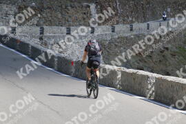 Photo #3238065 | 26-06-2023 10:44 | Passo Dello Stelvio - Prato side BICYCLES