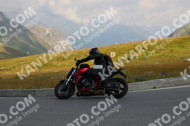 Photo #2382688 | 24-07-2022 10:05 | Passo Dello Stelvio - Peak