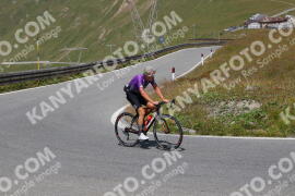 Photo #2410435 | 25-07-2022 12:01 | Passo Dello Stelvio - Peak BICYCLES