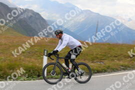 Photo #2444575 | 30-07-2022 13:53 | Passo Dello Stelvio - Peak BICYCLES