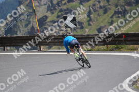Foto #2423650 | 27-07-2022 11:10 | Passo Dello Stelvio - die Spitze BICYCLES