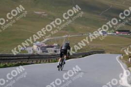 Photo #2394880 | 24-07-2022 15:12 | Passo Dello Stelvio - Peak BICYCLES