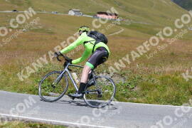 Photo #2488233 | 02-08-2022 13:24 | Passo Dello Stelvio - Peak BICYCLES
