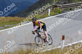 Foto #2431165 | 29-07-2022 12:19 | Passo Dello Stelvio - die Spitze BICYCLES