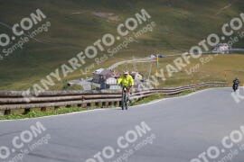 Photo #2410044 | 26-07-2022 10:03 | Passo Dello Stelvio - Peak BICYCLES