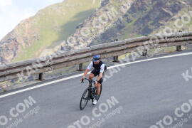 Photo #2423833 | 27-07-2022 11:36 | Passo Dello Stelvio - Peak BICYCLES