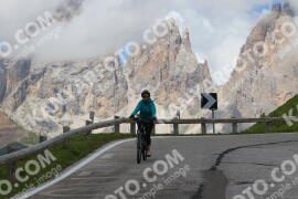 Photo #2542007 | 08-08-2022 11:57 | Pordoi Pass BICYCLES