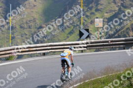 Photo #2400913 | 25-07-2022 10:56 | Passo Dello Stelvio - Peak BICYCLES