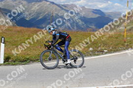 Photo #2489864 | 02-08-2022 14:43 | Passo Dello Stelvio - Peak BICYCLES