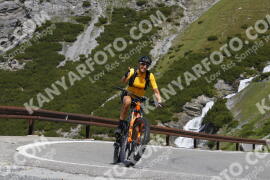 Photo #3176575 | 20-06-2023 10:57 | Passo Dello Stelvio - Waterfall curve BICYCLES