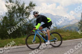 Photo #2595005 | 11-08-2022 12:59 | Pordoi Pass BICYCLES