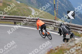 Foto #2459561 | 31-07-2022 11:17 | Passo Dello Stelvio - die Spitze BICYCLES