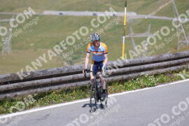 Photo #2400220 | 25-07-2022 10:50 | Passo Dello Stelvio - Peak BICYCLES