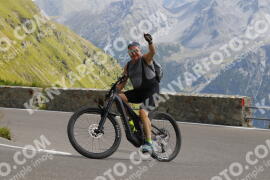 Photo #3603303 | 28-07-2023 11:19 | Passo Dello Stelvio - Prato side BICYCLES