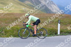 Photo #2463984 | 31-07-2022 14:26 | Passo Dello Stelvio - Peak BICYCLES