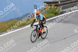 Photo #2423139 | 27-07-2022 14:05 | Passo Dello Stelvio - Peak BICYCLES