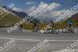Photo #2390435 | 24-07-2022 12:52 | Passo Dello Stelvio - Peak BICYCLES