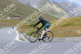 Photo #2410666 | 26-07-2022 11:27 | Passo Dello Stelvio - Peak BICYCLES
