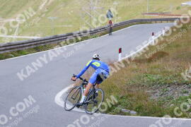Photo #2435369 | 29-07-2022 12:59 | Passo Dello Stelvio - Peak BICYCLES