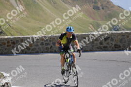 Photo #3238112 | 26-06-2023 10:50 | Passo Dello Stelvio - Prato side BICYCLES
